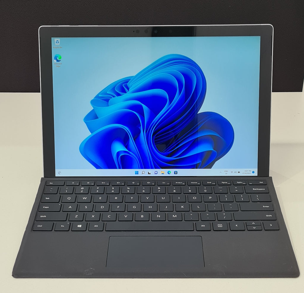 Microsoft Surface Pro 7 i5 10th Gen 8GB RAM 128GB SSD Win 11 Touch Display - Refurbished