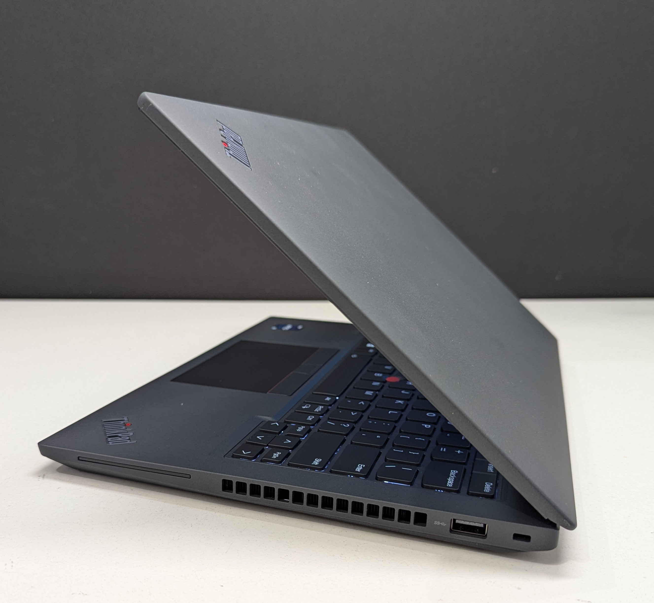 Lenovo ThinkPad T14 Gen 4 i5 13th Gen 32GB RAM 512GB SSD Win 11 - Refurbished