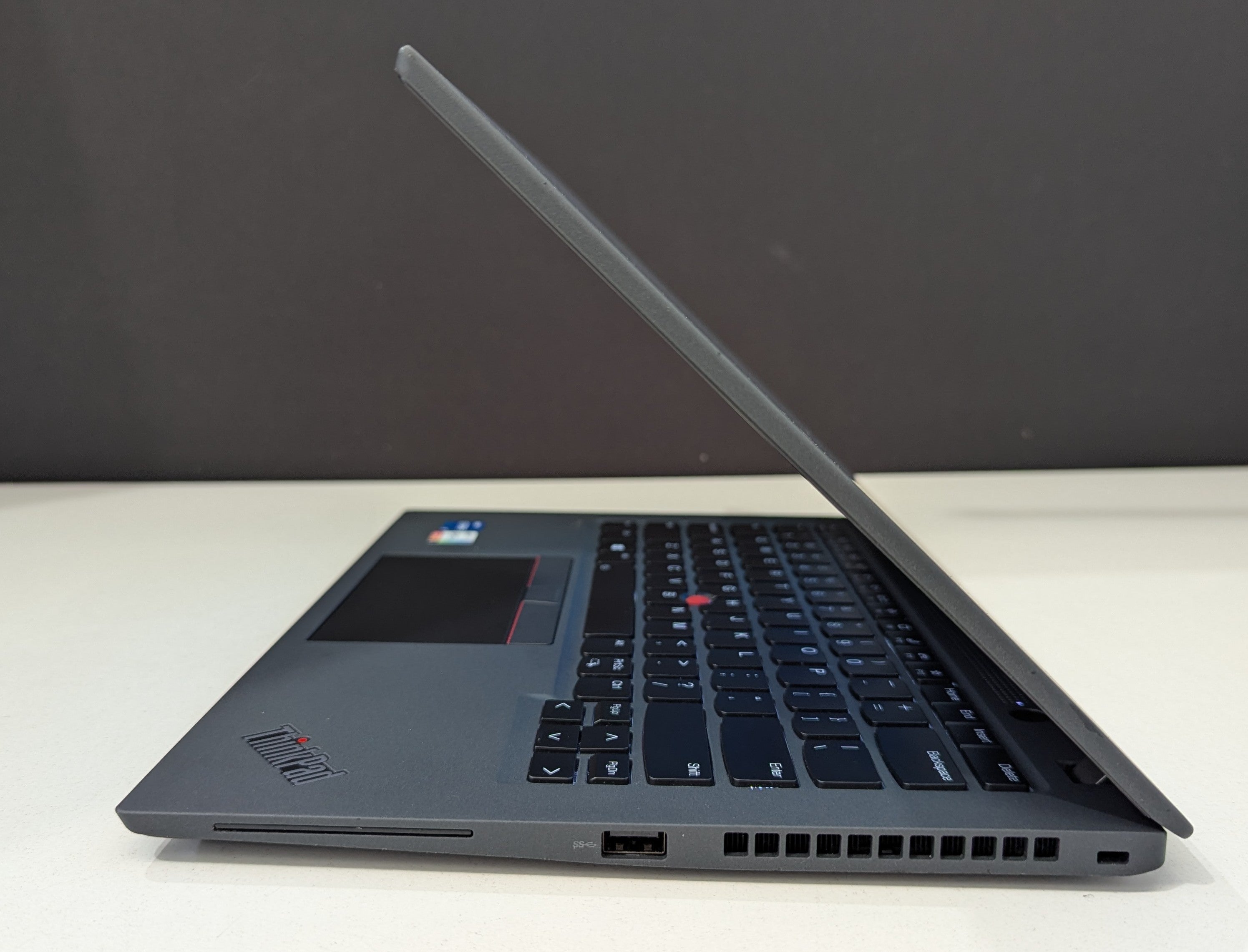 Lenovo ThinkPad T14s Gen 2 i5 11th Gen 8GB RAM 256GB SSD Win 11  - Refurbished