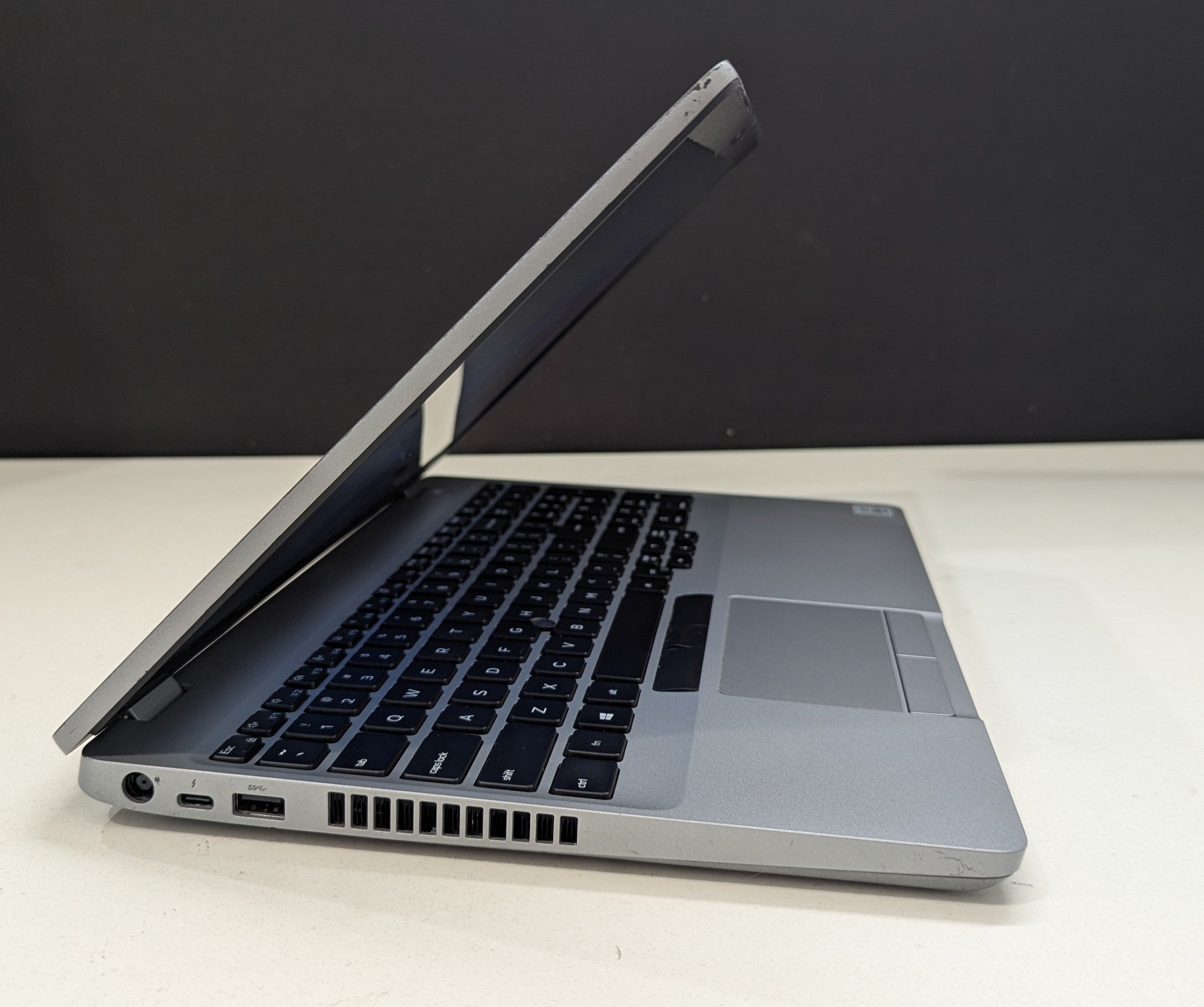 Dell Latitude 5510 i5 10th Gen 16GB RAM 256GB SSD Win 11 - Refurbished