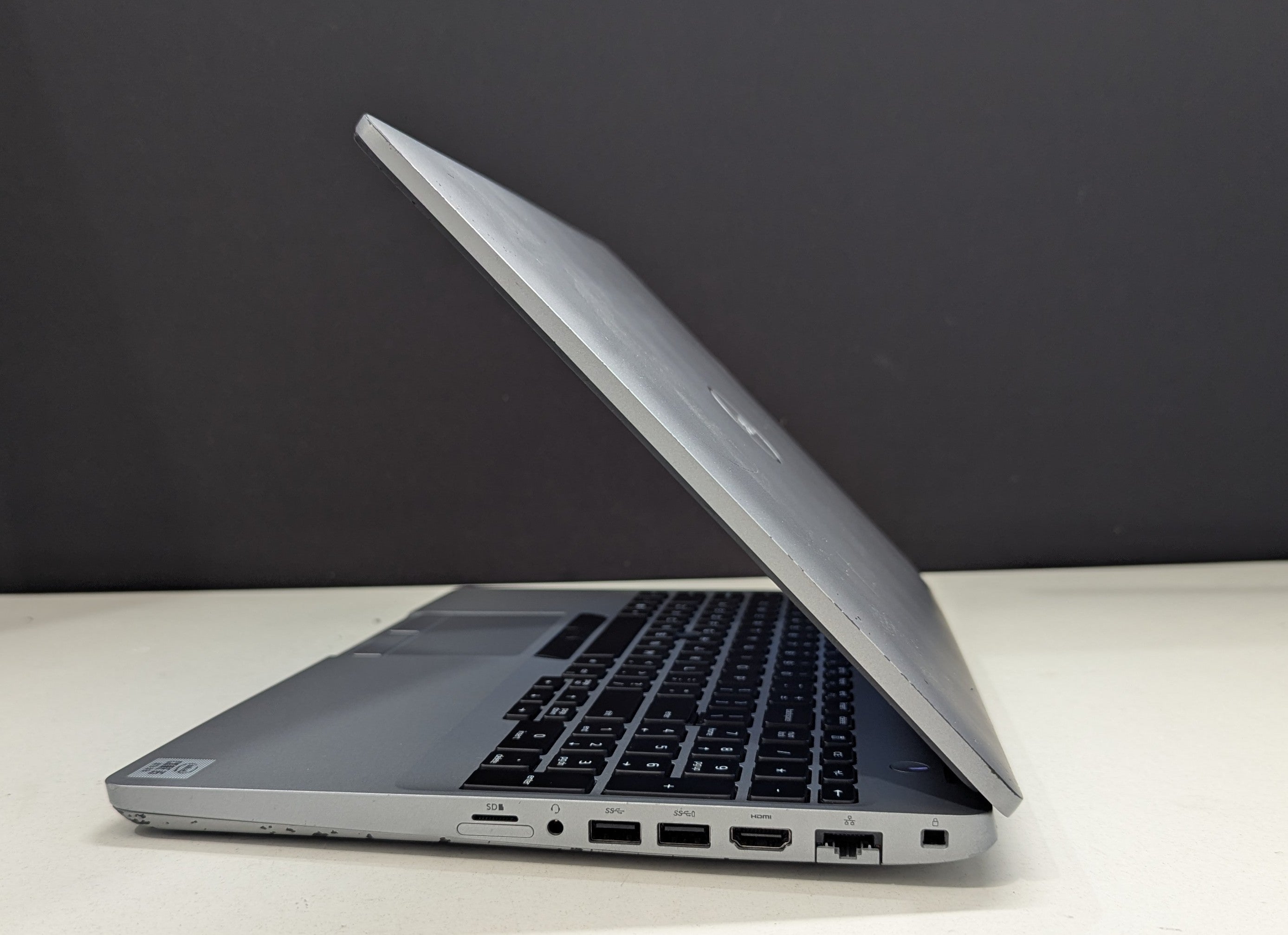 Dell Latitude 5510 i5 10th Gen 16GB RAM 256GB SSD Win 11 - Refurbished