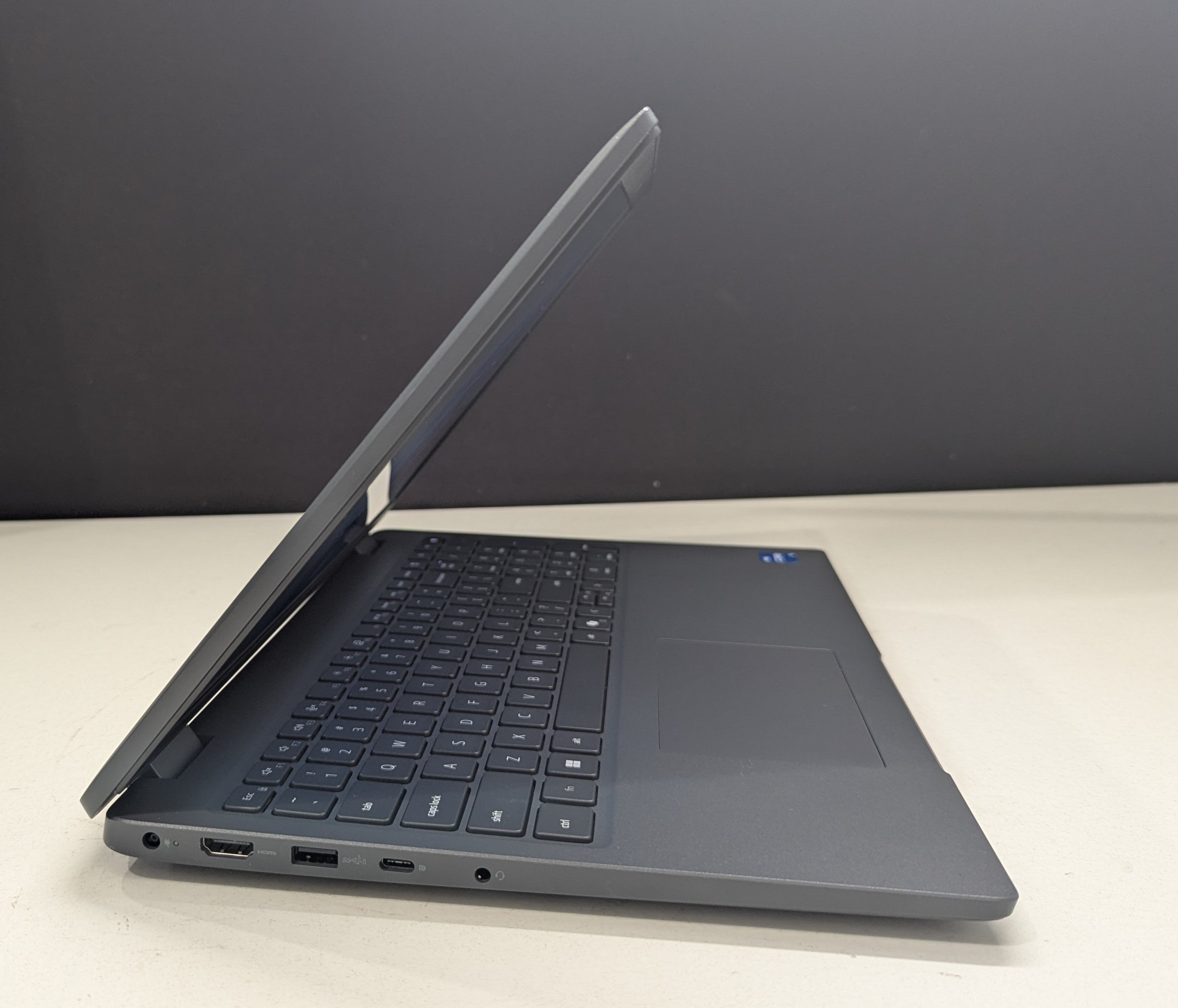 Dell Latitude 3550 i5 13th Gen 16GB RAM 512GB SSD WIN 11 - Refurbished