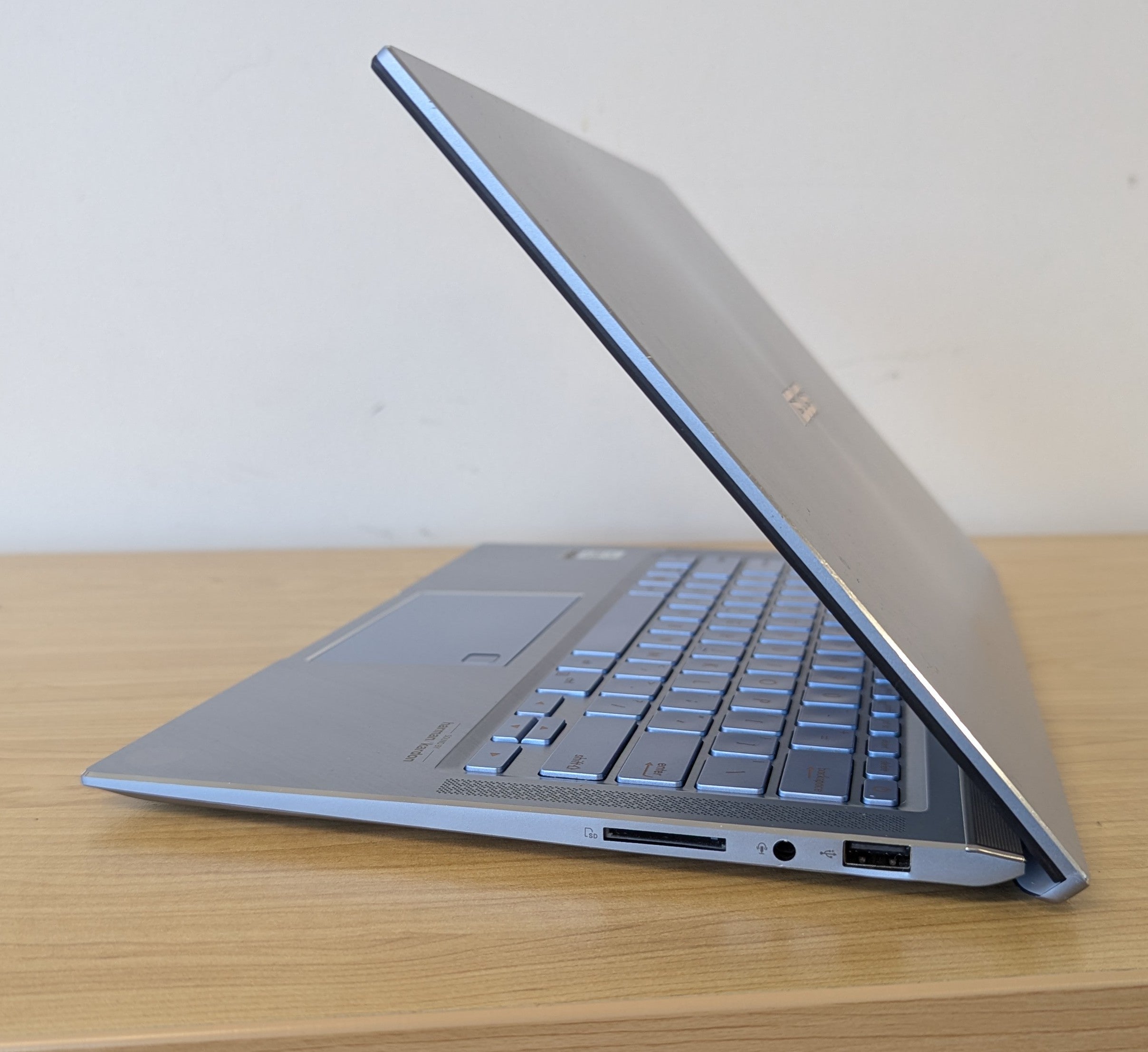 Asus ZenBook UX431FA i5 10th Gen 8GB RAM 256GB SSD Win11 - Refurbished