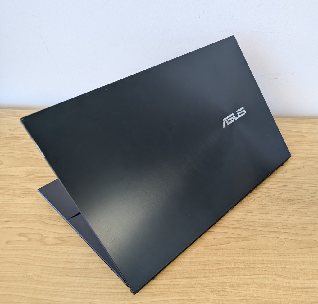ASUS ZenBook Pro 15 UX535LI i7 10th Gen 16GB RAM 512GB SSD Win11 4GB Graphics Touch Screen 4K - Refurbished