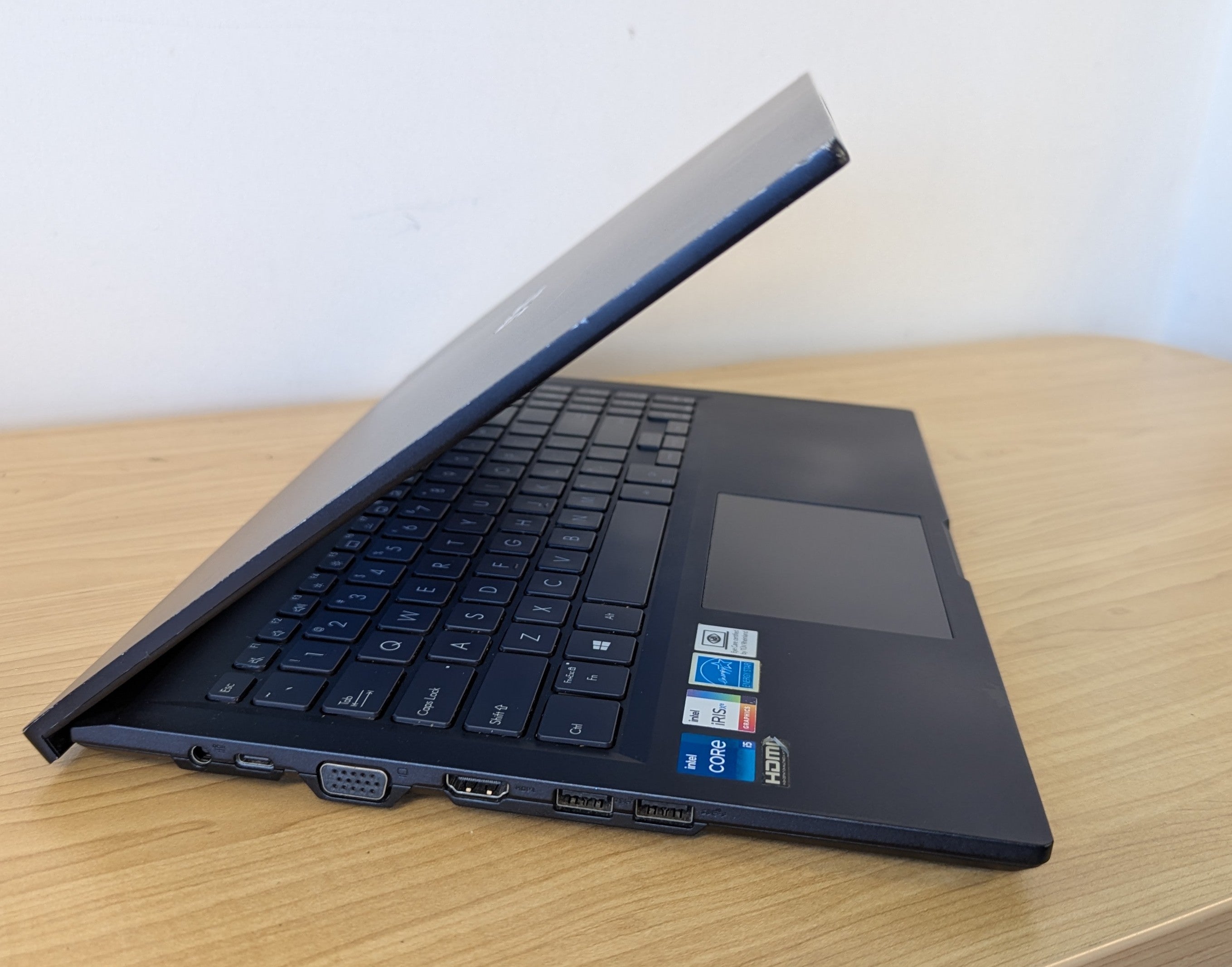 Asus ExpertBook B1500CEAE i5 11th Gen 16GB RAM 512GB SSD Win11  - Refurbished