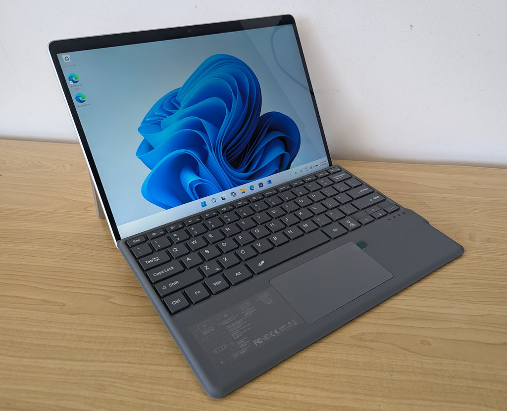 Microsoft Surface Pro 9 2038 i7 12th Gen 16GB RAM 512GB SSD Win 11 Touch Display - Refurbished