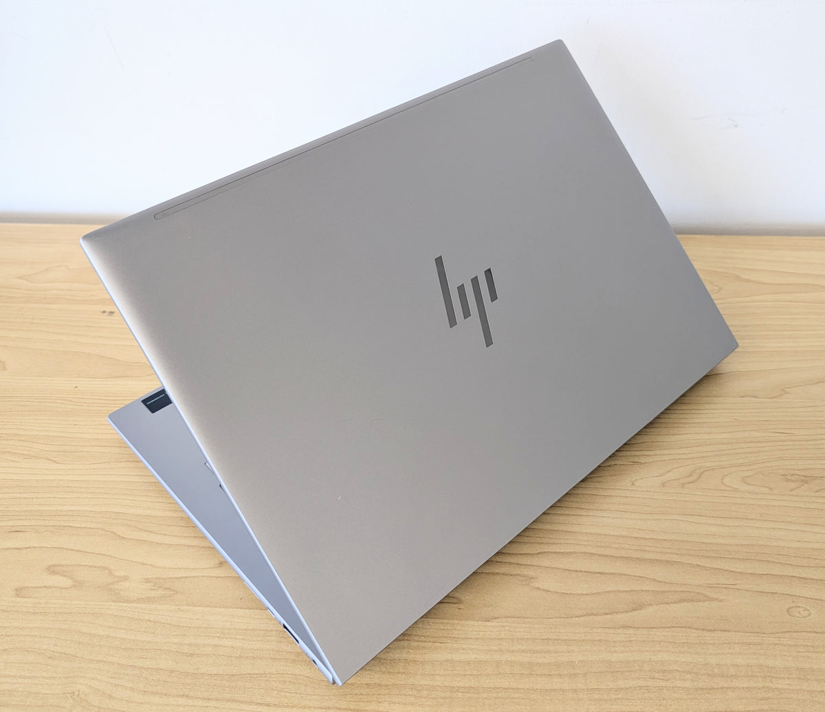HP ZBook Firefly 14 G11 Ultra 7 32GB RAM 1TB SSD Win 11 4GB Graphics HP WRTY - Refurbished