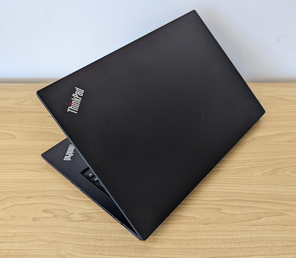 Lenovo ThinkPad P14s Gen 2 i7 11th Gen 32GB RAM 512GB SSD Win 11 4GB Graphics- Refurbished