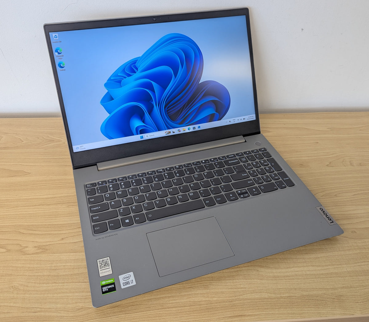 Lenovo ThinkBook 15p i7 10th Gen 32GB RAM 512GB SSD 4GB Graphics Win 11 - Refurbished