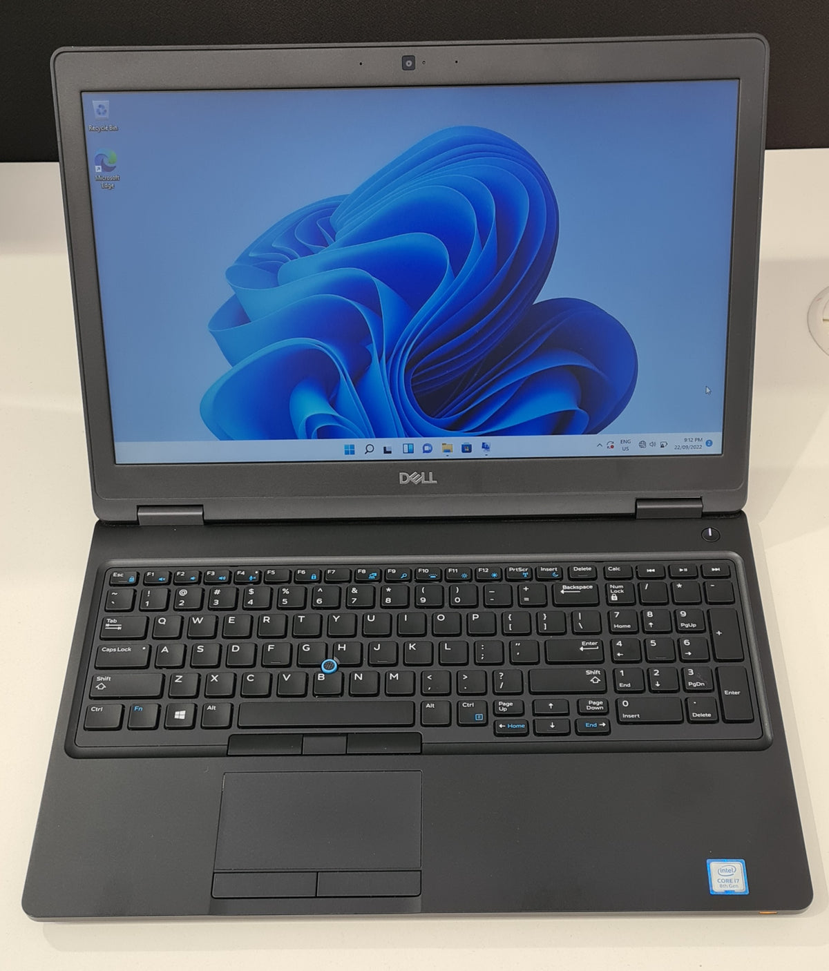 Dell Latitude 5590 i7 8th Gen 16GB RAM 512GB SSD Win 11 - Refurbished