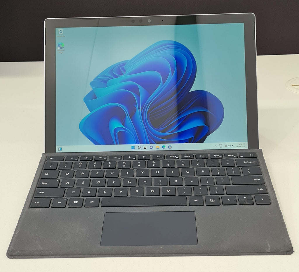 Microsoft Surface Pro 6 i5 8GB RAM 128GB SSD Win 11 - Refurbished